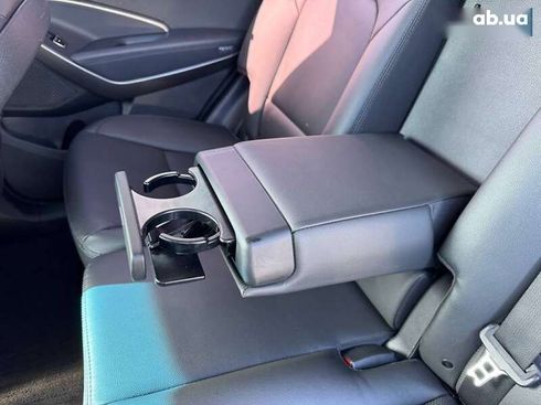 Hyundai Santa Fe 2017 - фото 27