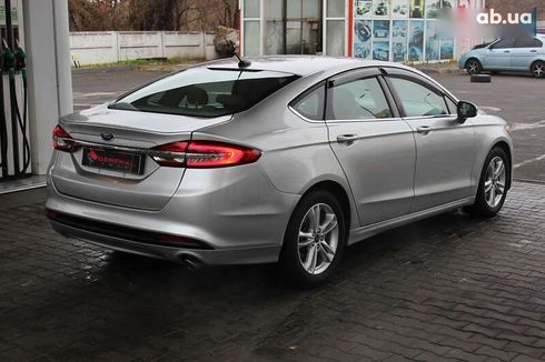 Ford Fusion 2018 - фото 10