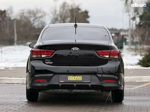 Kia Rio 2017 - фото 14