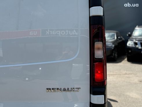 Renault Trafic 2020 белый - фото 14