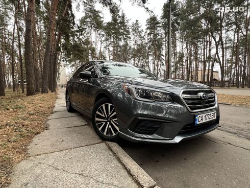 Subaru Legacy 2018 серый - фото 17