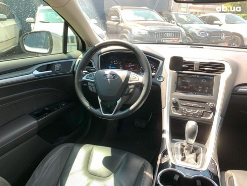 Ford Mondeo 2015 белый - фото 31