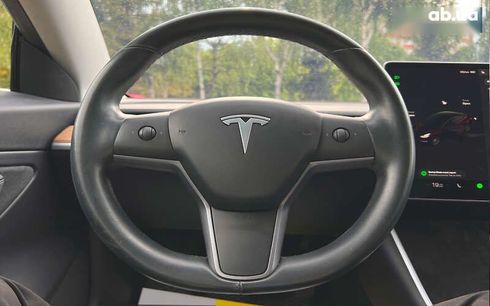 Tesla Model 3 2019 - фото 11