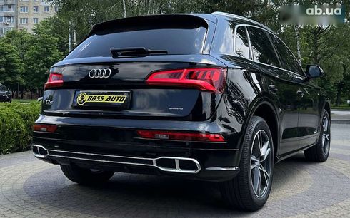 Audi Q5 2020 - фото 7