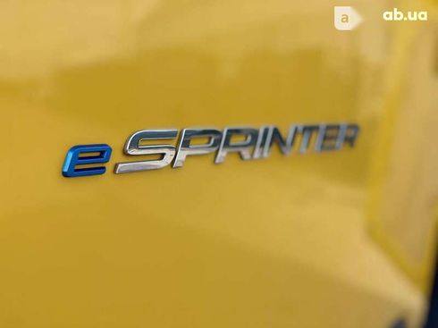 Mercedes-Benz Sprinter 2021 - фото 24
