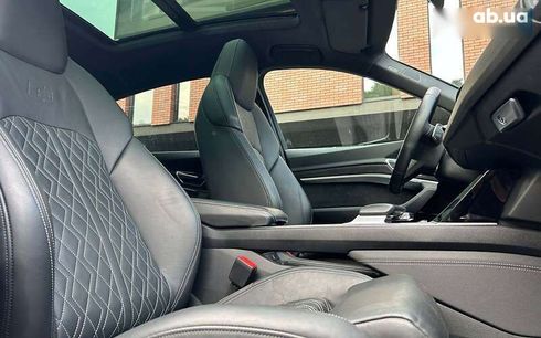 Audi E-Tron 2022 - фото 22