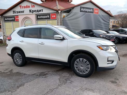 Nissan Rogue 2018 белый - фото 4