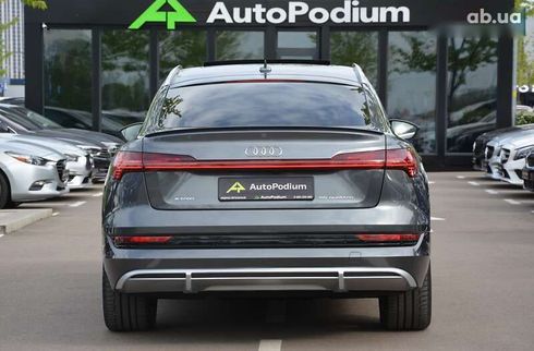Audi E-Tron 2021 - фото 15