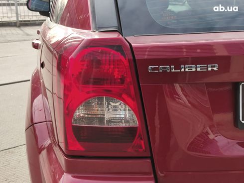 Dodge Caliber 2008 красный - фото 6