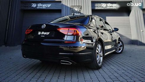 Volkswagen Passat 2018 - фото 21