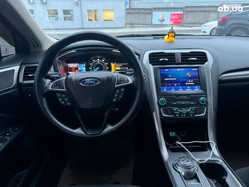 Ford Fusion 2019 серый - фото 20
