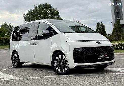 Hyundai Staria 2021 - фото 23