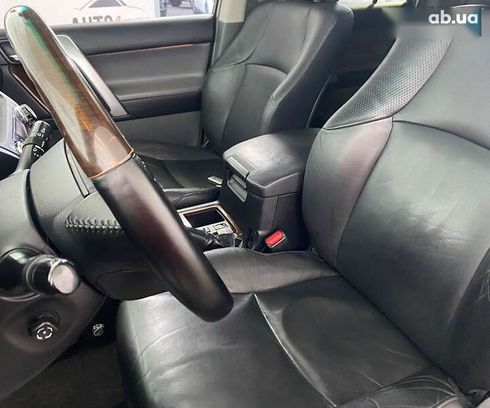 Toyota Land Cruiser Prado 2010 - фото 8
