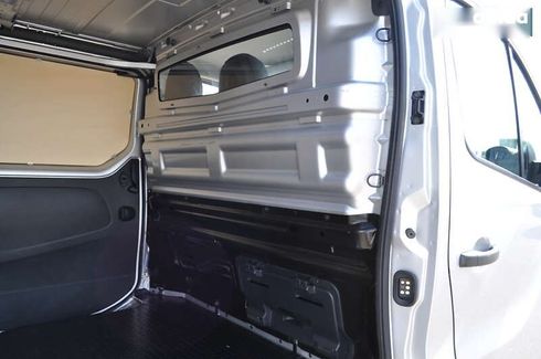 Renault Trafic 2020 - фото 20