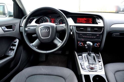 Audi A4 2009 - фото 23