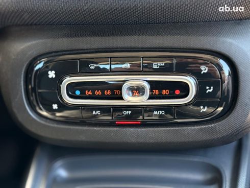 Smart Fortwo 2017 белый - фото 14