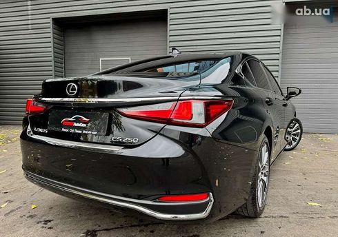 Lexus ES 2021 - фото 9