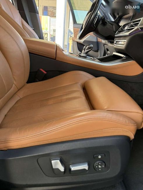 BMW X5 2018 - фото 24