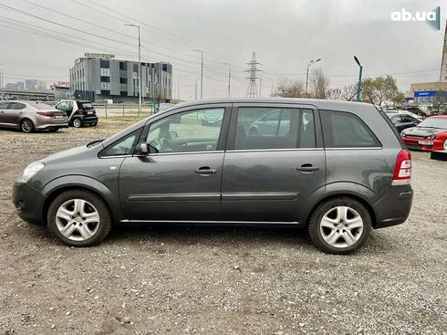 Opel Zafira 2009 - фото 13