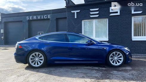 Tesla Model S 2020 - фото 12