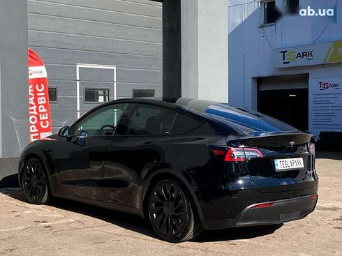 Tesla Model Y 2023 - фото 7