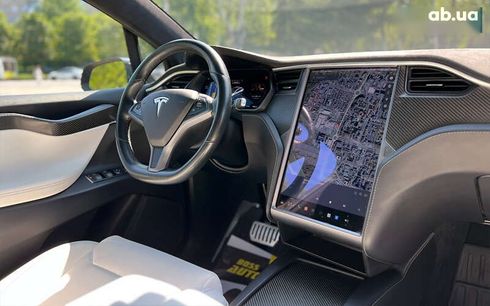 Tesla Model X 2018 - фото 10