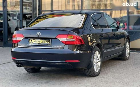 Skoda Superb 2013 - фото 6