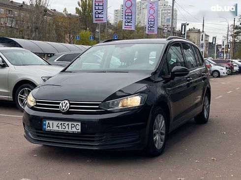 Volkswagen Touran 2018 - фото 6