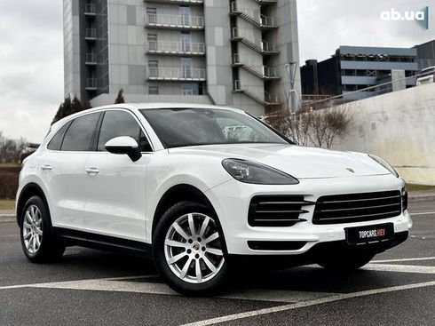 Porsche Cayenne 2017 - фото 21