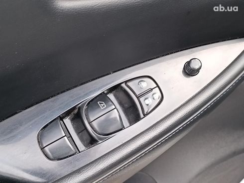 Nissan Leaf 2016 серый - фото 20