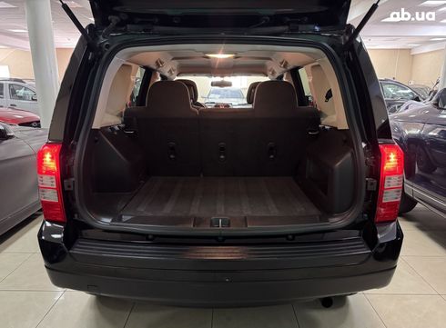 Jeep Patriot 2016 черный - фото 13
