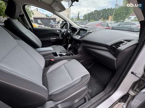 Ford Escape 2017 - фото 24