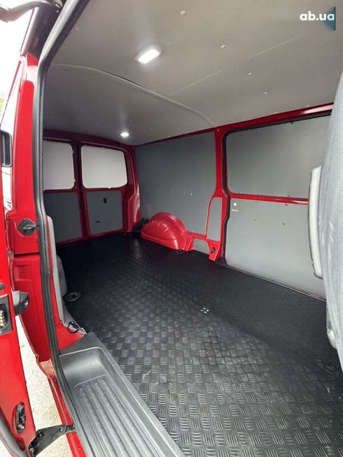 Volkswagen Transporter 2021 - фото 28