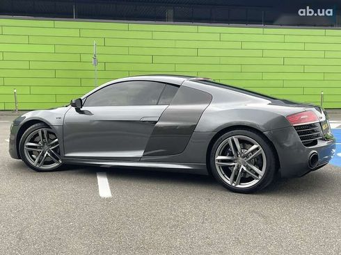 Audi R8 2013 - фото 19