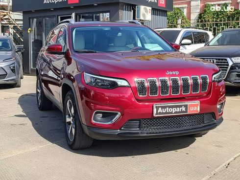 Jeep Cherokee 2019 красный - фото 9