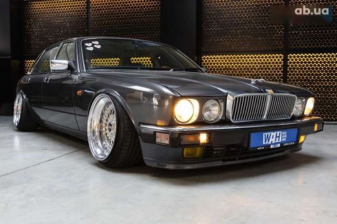 Jaguar XJ 1993 - фото 4