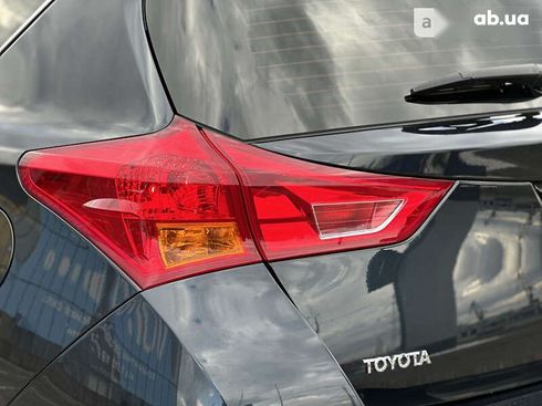 Toyota Auris 2015 - фото 9