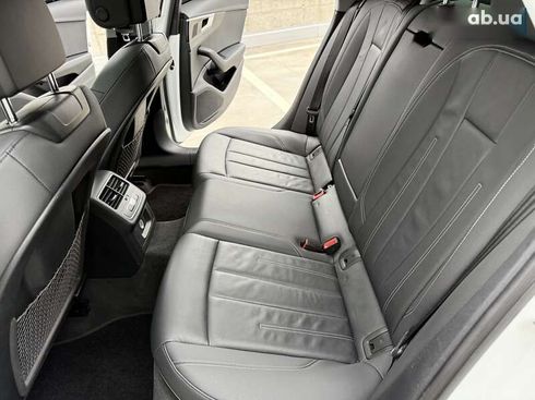 Audi A4 2021 - фото 25