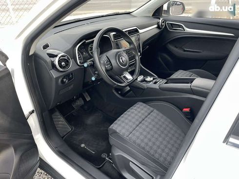 MG ZS EV 2021 - фото 10