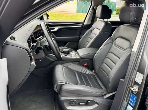 Volkswagen Touareg 2021 - фото 19