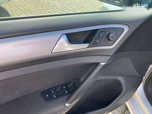 Volkswagen e-Golf 2016 - фото 10
