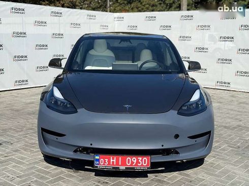 Tesla Model 3 2020 - фото 7
