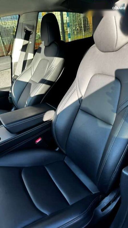 Tesla Model 3 2023 - фото 6