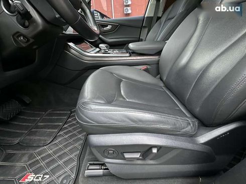 Audi Q7 2020 - фото 21