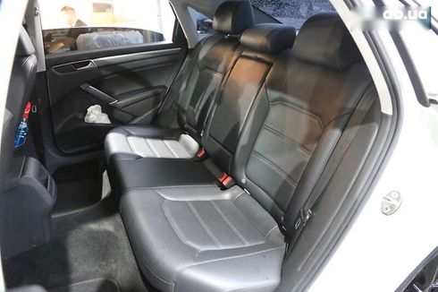 Volkswagen Passat 2018 - фото 10