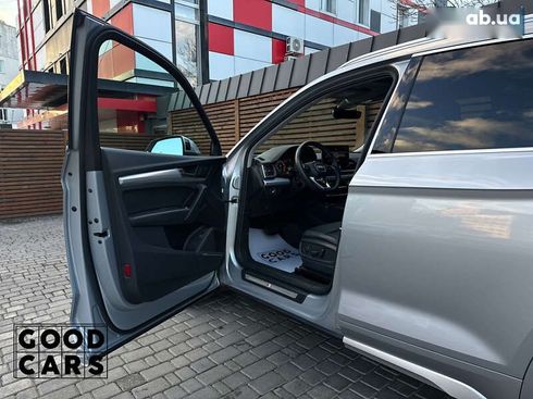 Audi Q5 2020 - фото 23