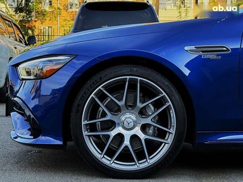 Mercedes-Benz AMG GT 4 2019 - фото 18