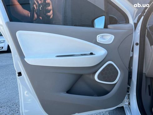 Renault Zoe 2014 белый - фото 47