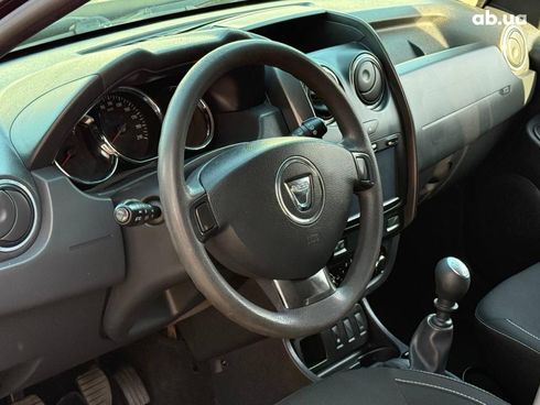 Dacia Duster 2015 черный - фото 12