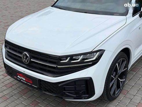 Volkswagen Touareg 2023 - фото 12